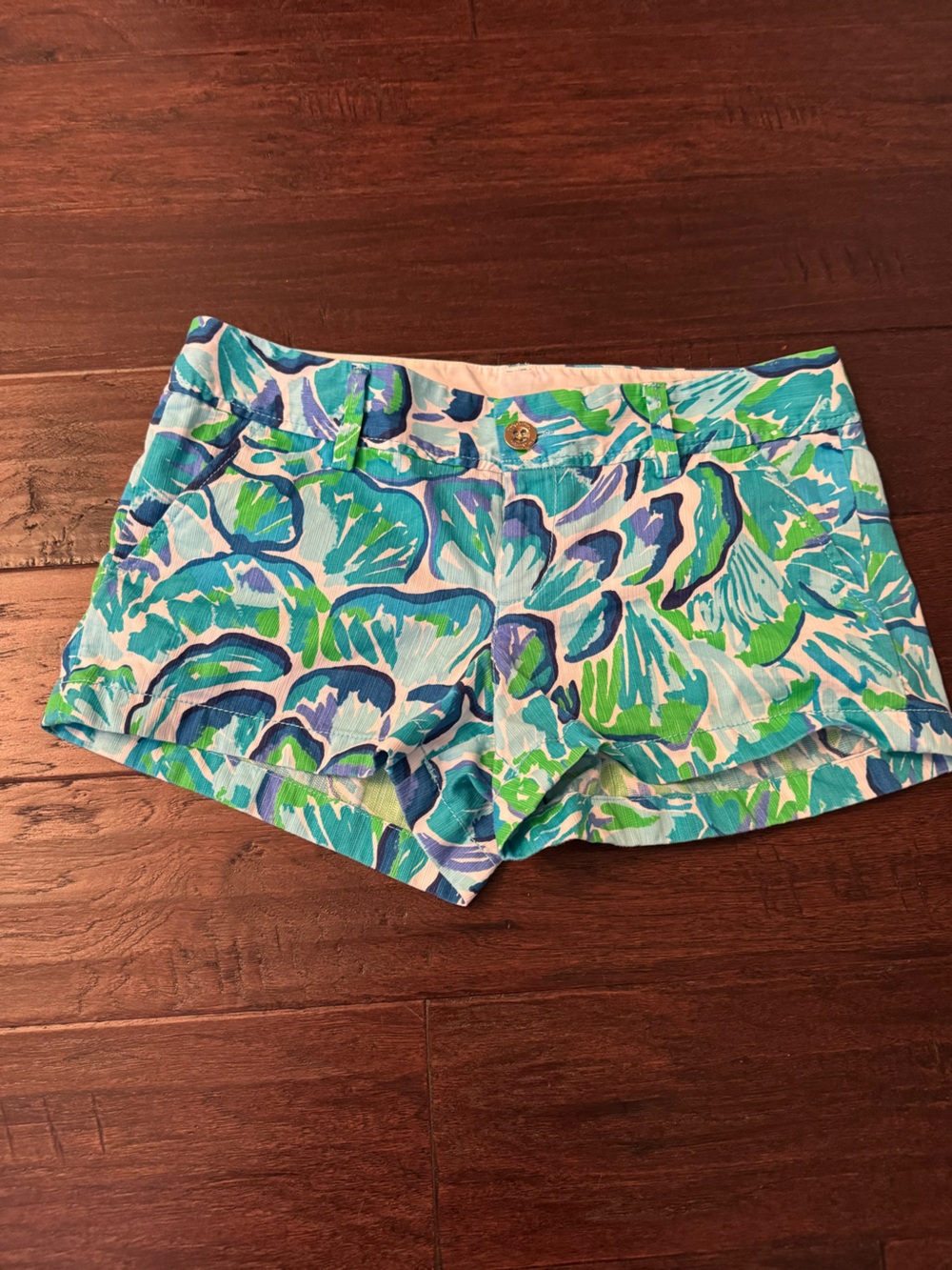 Lilly Pulitzer Blue Green Floral Print Women’s Shorts